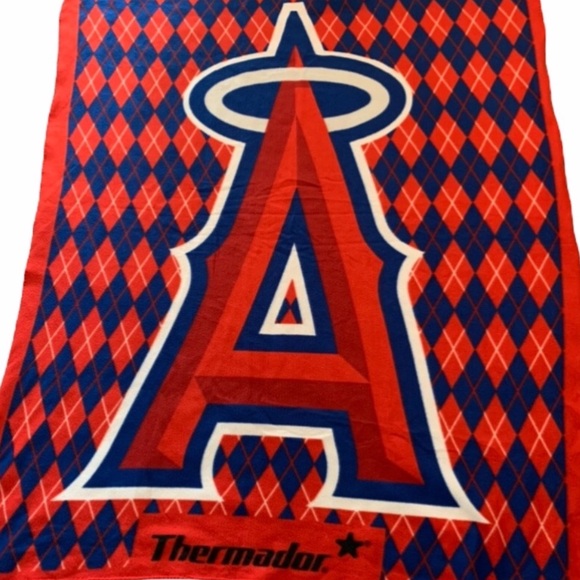 Los Angeles Angels Fleece Argyle Throw Blanket - Picture 1 of 1